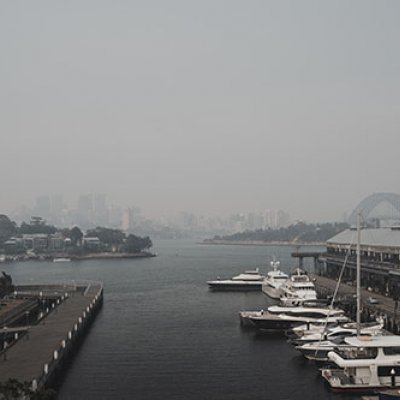 Adobe images: Nick. Sydney skyline engulfed in smoke from bushfires on October 30, 2019.  